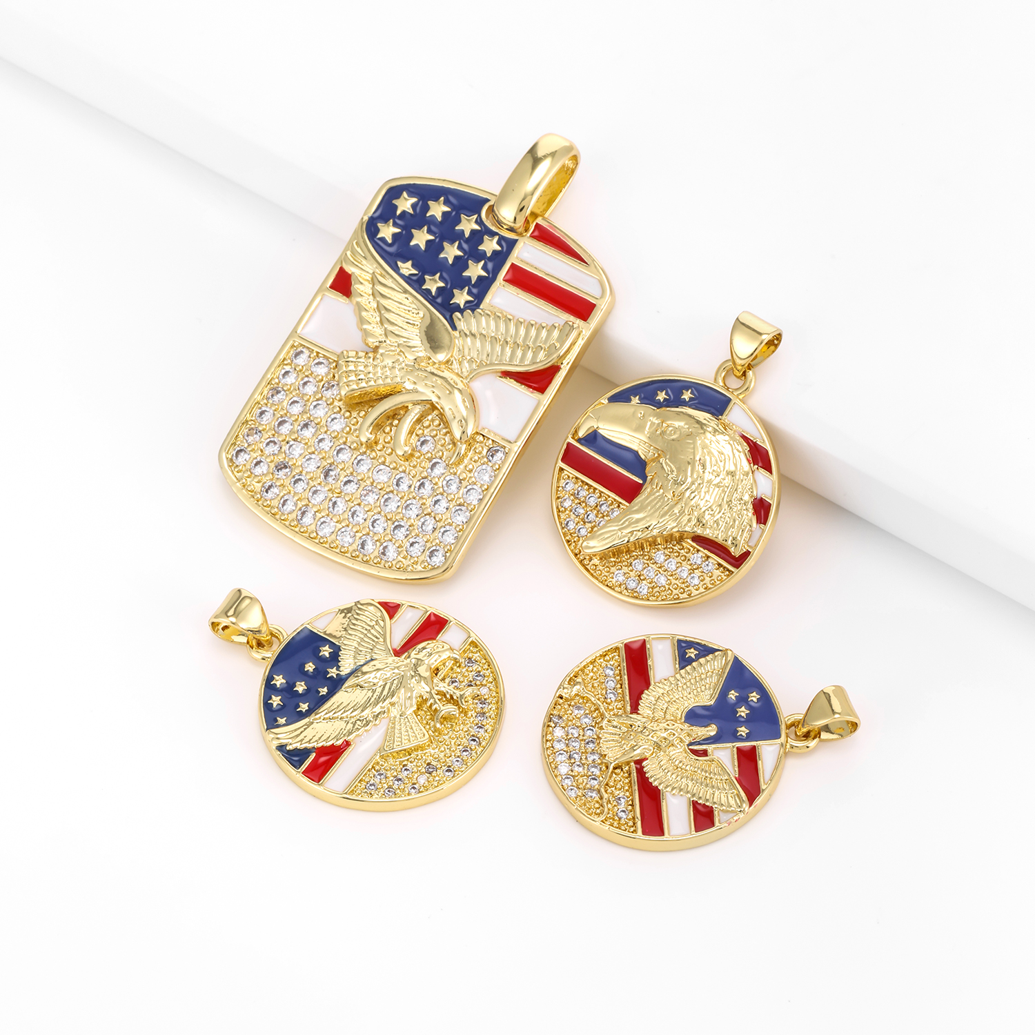 Women'S Eagles Accessories - Eagle Round/Rectangle Shaped American Flag Pendant
