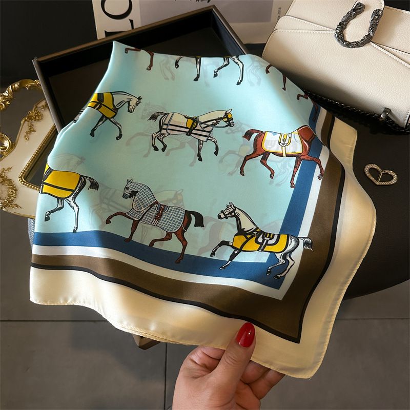 Luxury Brand 2026 Horse Print  - Women Accessories Brands reseña y precio