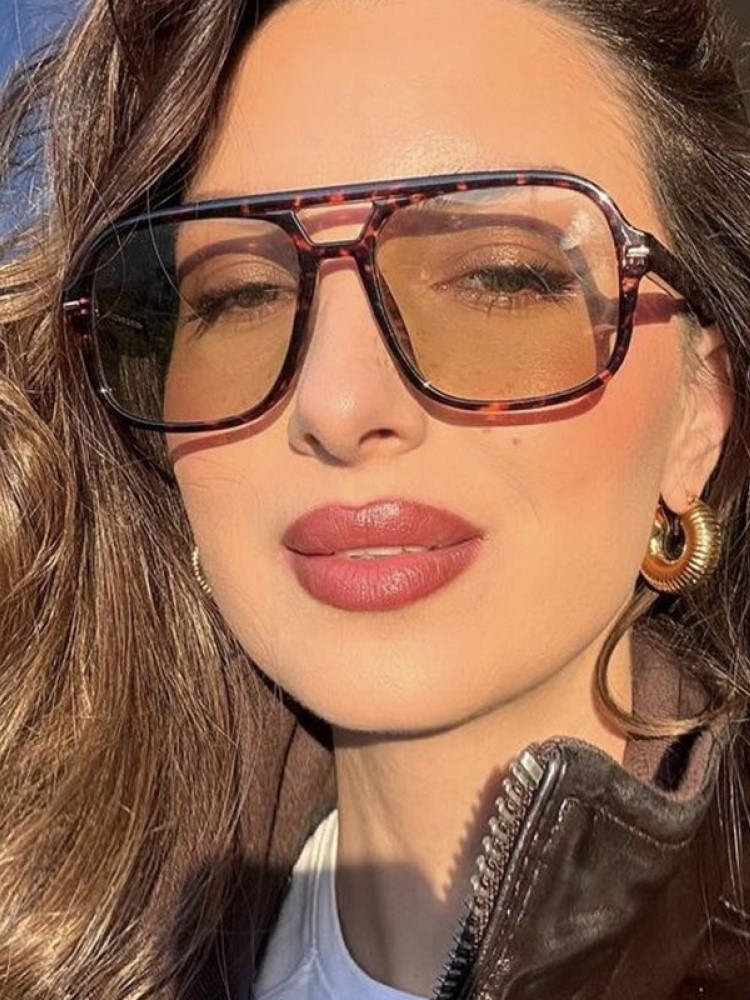 Fashion Square Rivet Large Fra - Sunglasses Oversized Square reseña y precio