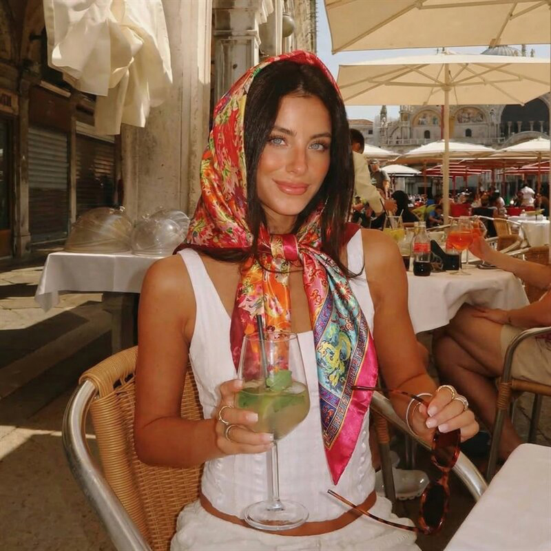 90cm Square Silk Scarf Women L - Women Accessories Brands reseña y precio