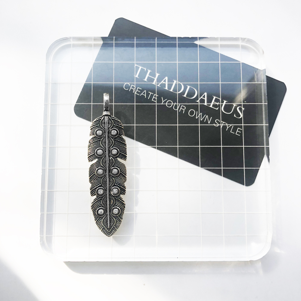 Pendant Eagle Feather,Brand Fa - Women'S Eagles Accessories reseña y precio