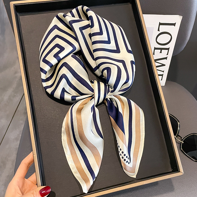 Luxury Brand Neckerchief Sprin - Women Accessories Brands reseña y precio
