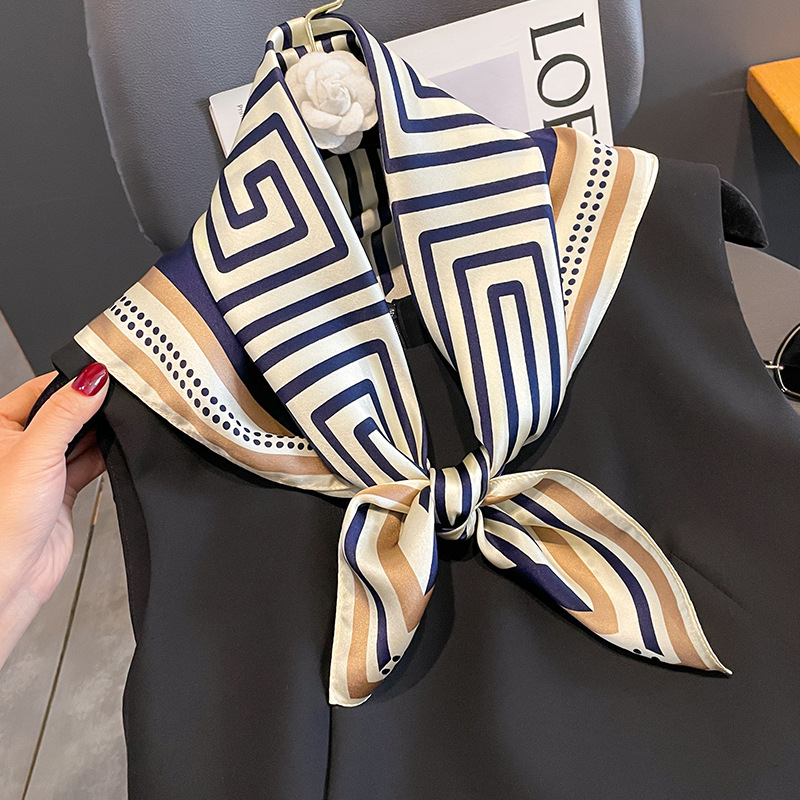 Luxury Brand Neckerchief Sprin - Women Accessories Brands reseña y precio
