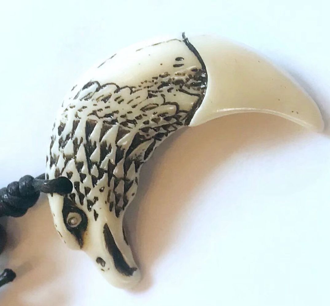 12 pcs Resin White Demon Eagle - Women'S Eagles Accessories reseña y precio