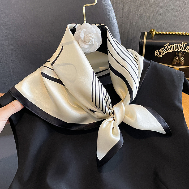 Design Shawl 100% Real Silk Sq - Women Accessories Brands reseña y precio