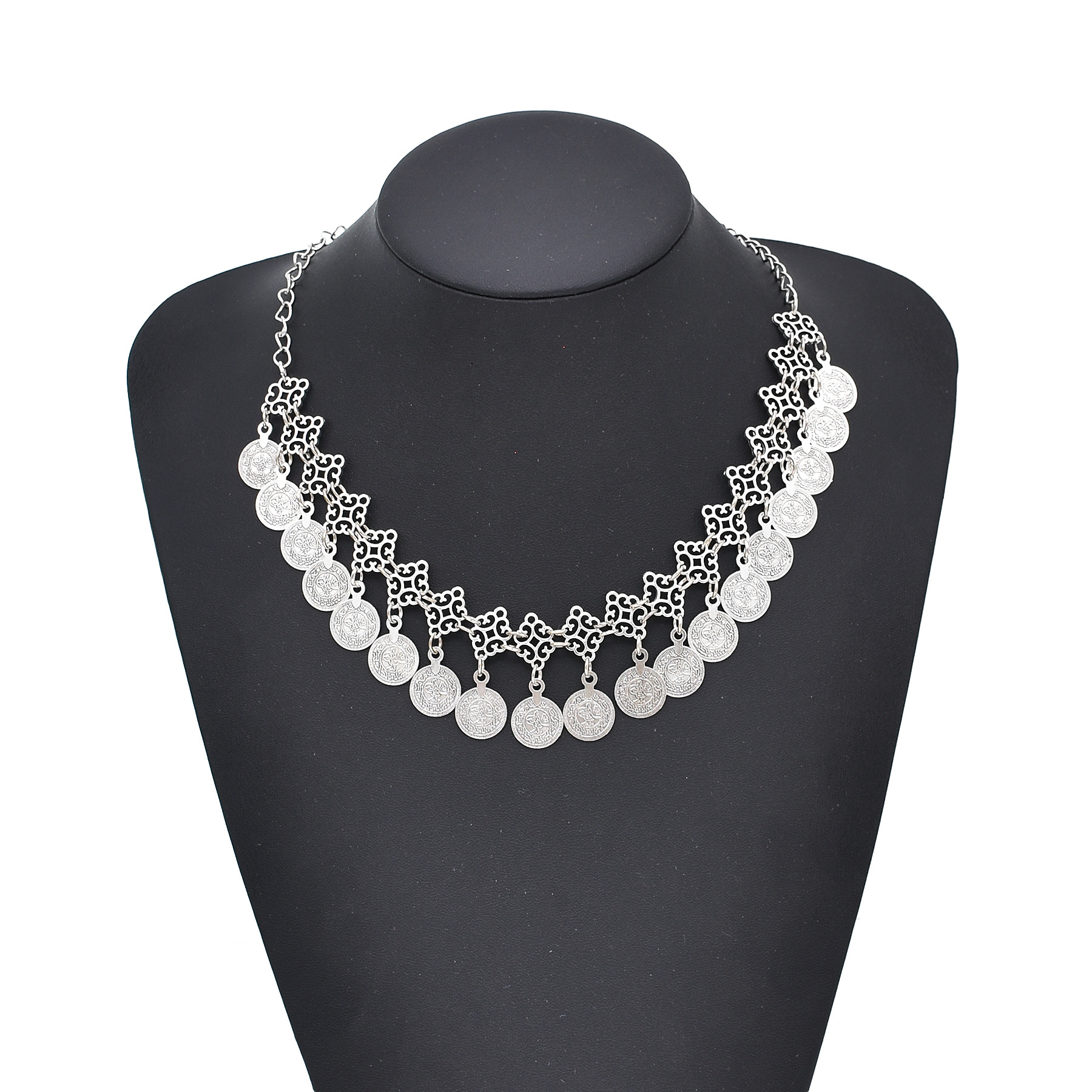 Vintage Coins Pendant Necklace - Women Accessories Pakistan reseña y precio