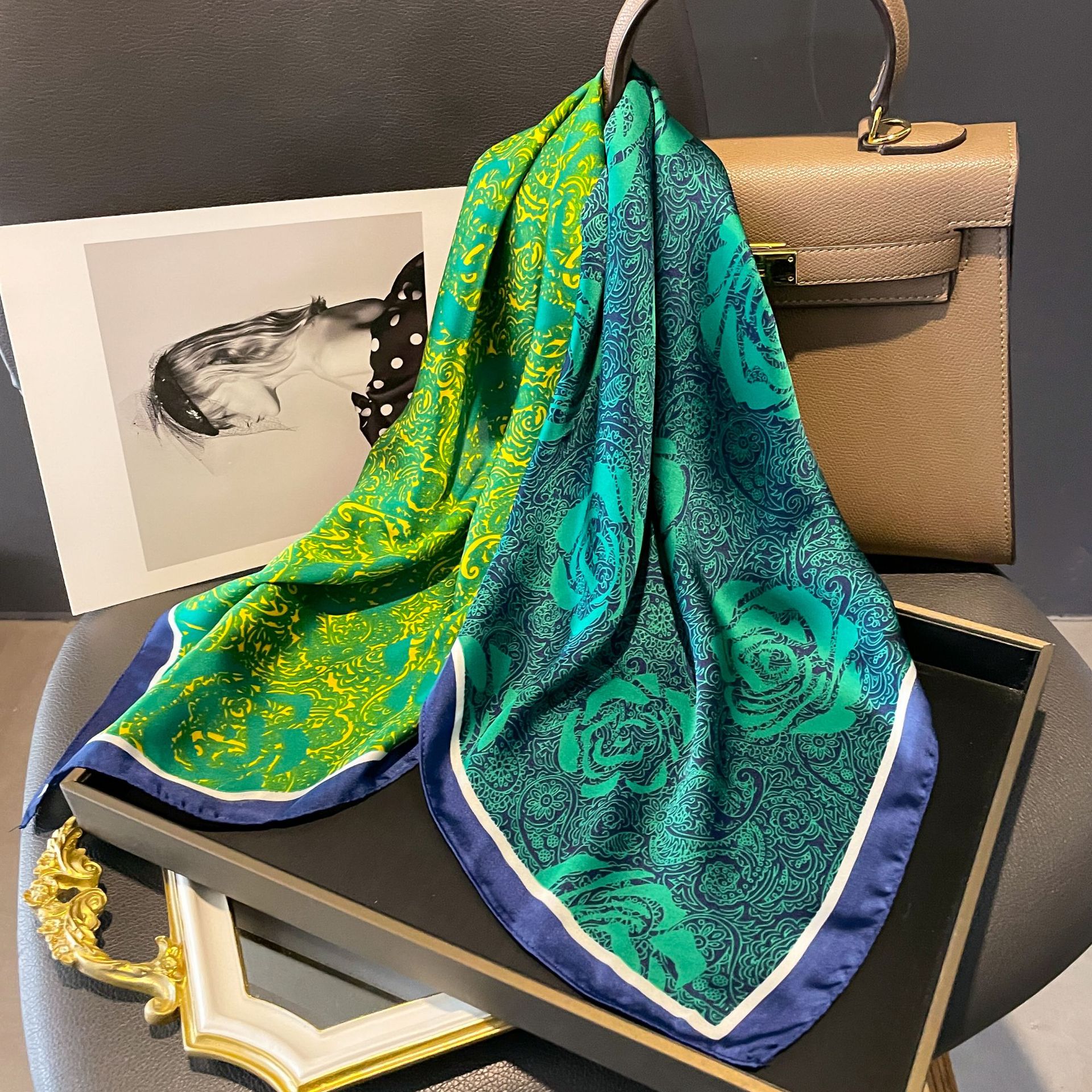 70x70cm Women Scarf Silk Feeli - Women Accessories Brands reseña y precio